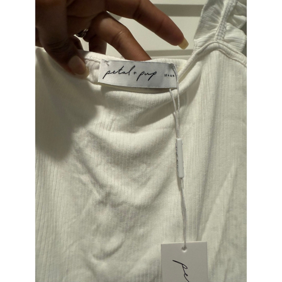 Women's Petal & Pup Heidi Ruffle Strap Tank Bodysuit M White - Picture 6 of 8